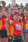 Y4229894