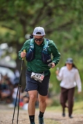R4248833