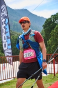 U4247098