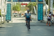 B4273172